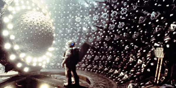 Inquiring Minds: EVENT HORIZON (25th Anniversary Edition)