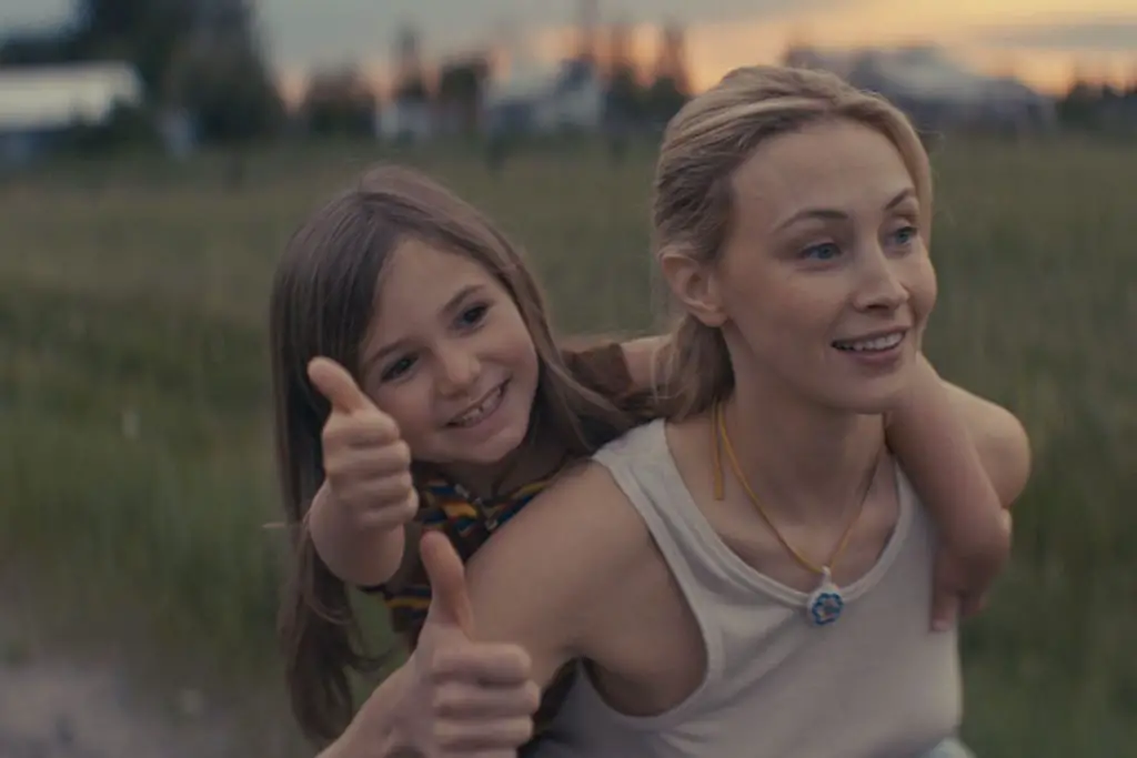 Toronto International Film Festival 2022: Interview With Actress Sarah Gadon Of NORTH OF NORMAL