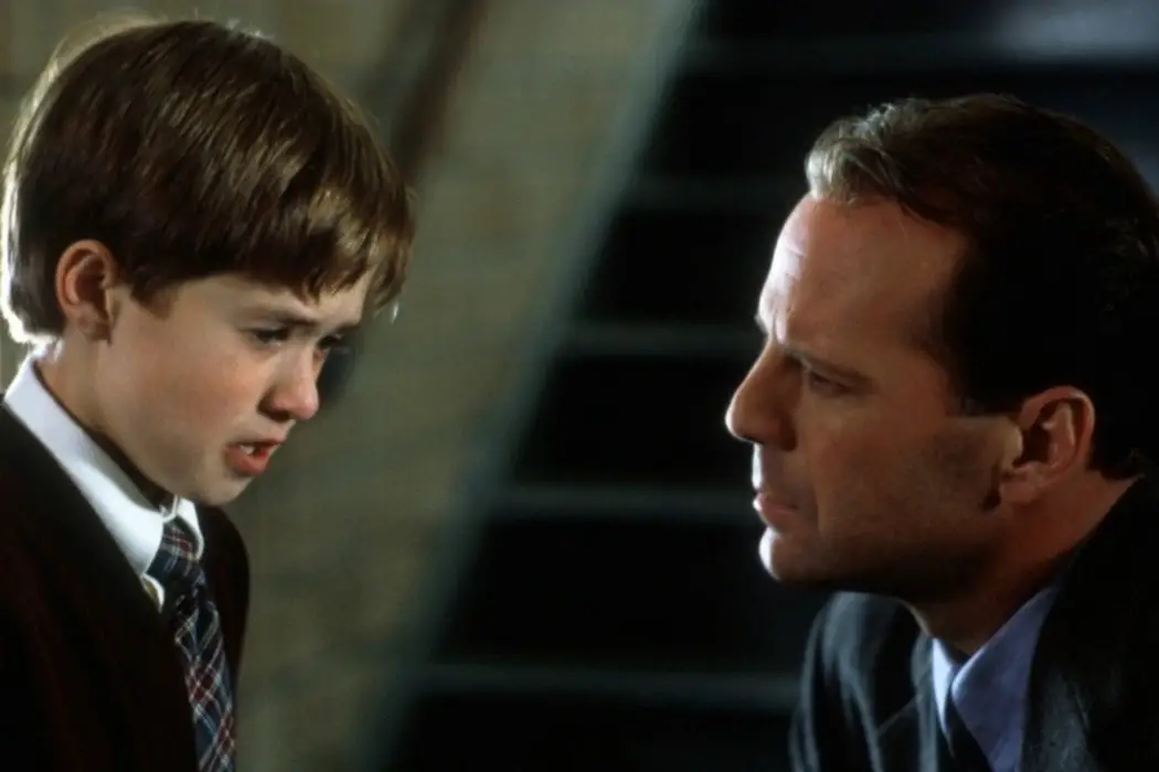 THE SIXTH SENSE: M. Knight Shyamalan's Breakout Hit Still Holds Up All These Years Later