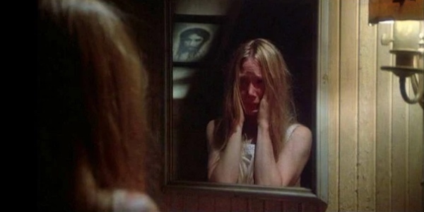 Horrific Inquiry: CARRIE (1976)