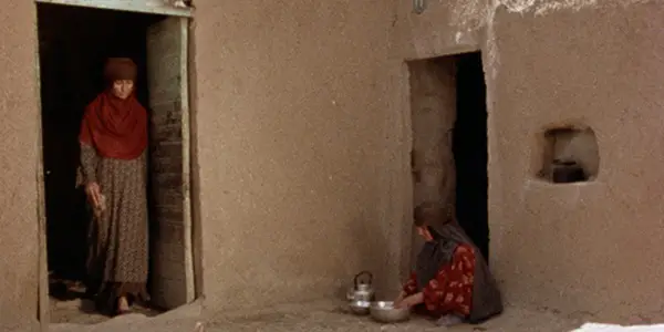 THE SEALED SOIL: A Bold Feminist Feature from Pre-Revolutionary Iran THE SEALED SOIL: A Bold Feminist Feature from Pre-Revolutionary Iran