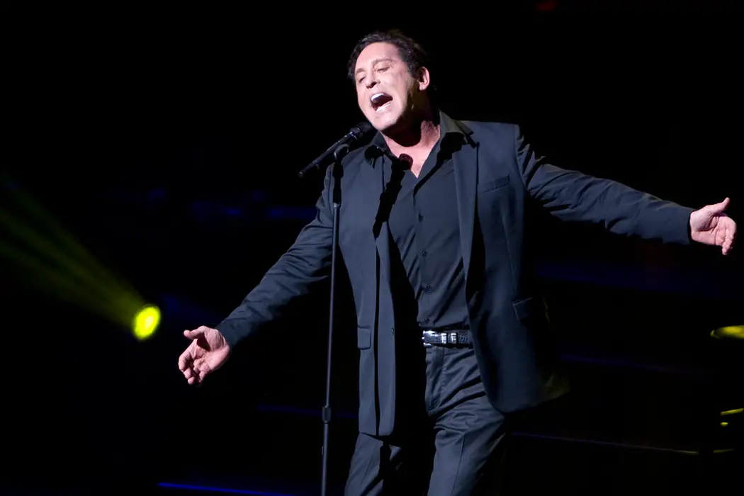 Voices: The Danny Gans Story: A Touching Doc